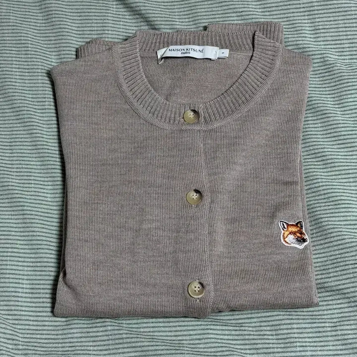 [BUNJANG] Maison Kitsuné Fox Patch Cardigan / 메종키츠네 폭스 패치 가디건