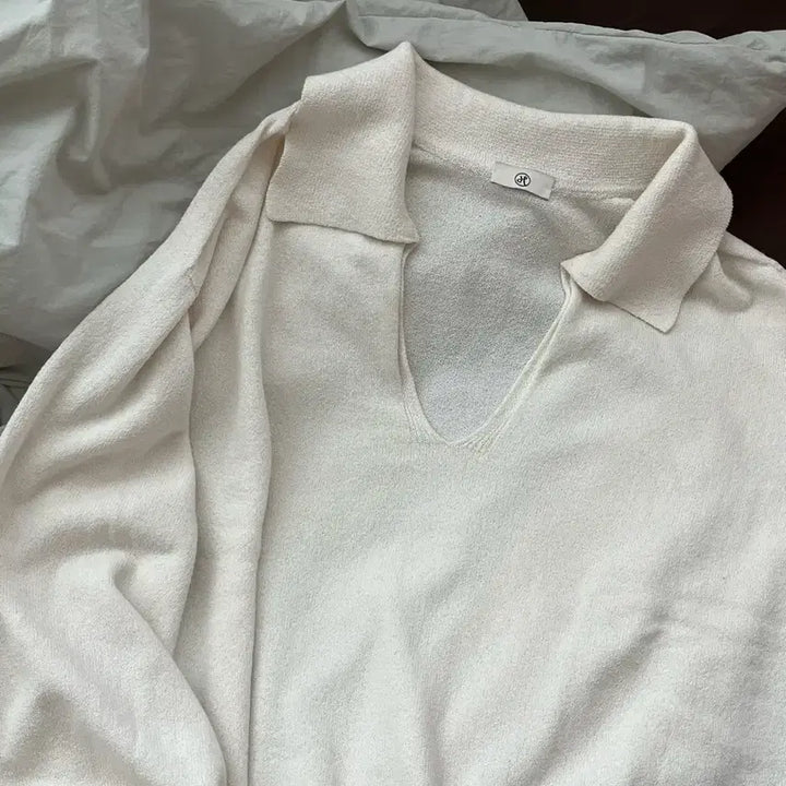 [BUNJANG] H8 Tori Sweater / H8 tori sweater