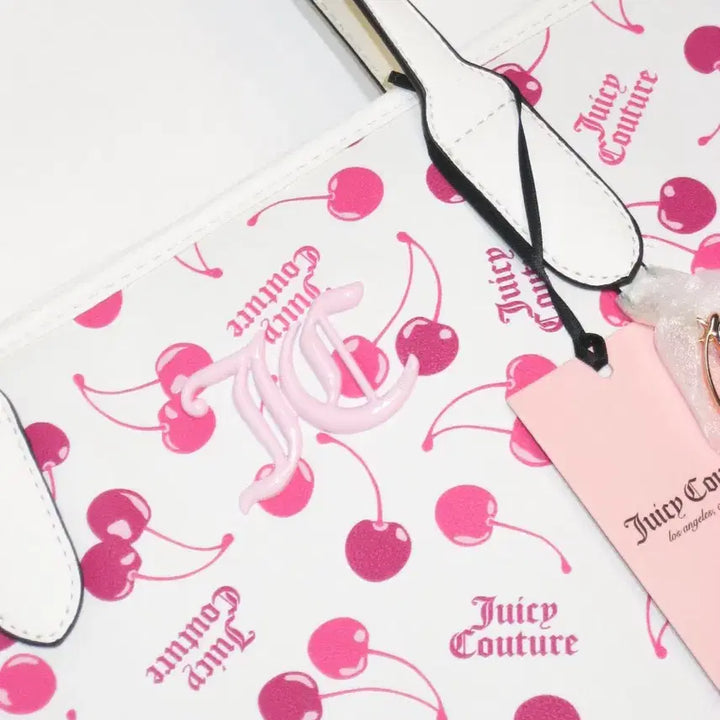 [BUNJANG] Juicy Couture Pink Cherry Shoulder Bag with Charm / 쥬시꾸뛰르 핑크 체리 숄더백 + 핑크 체리 챰 / 갸루 y2k