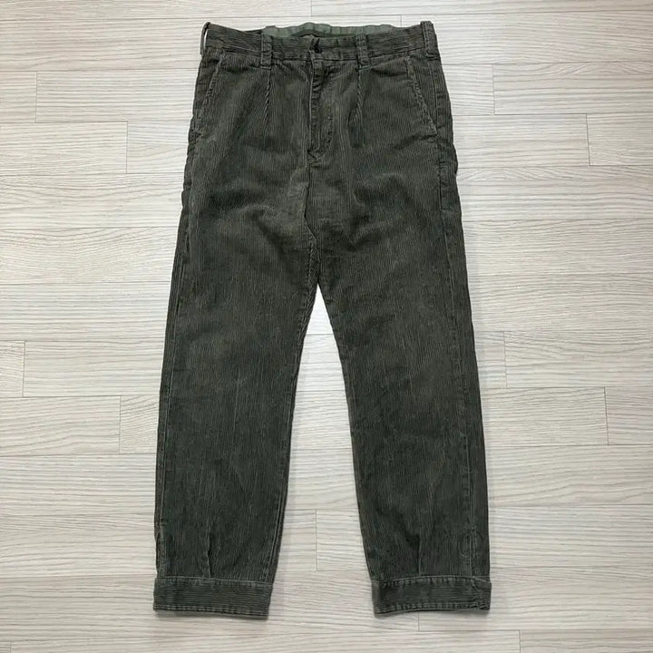 [BUNJANG] RRL Pleated Corduroy Pants / [RRL] 더블알엘 플리츠 코듀로이 팬츠 30/30