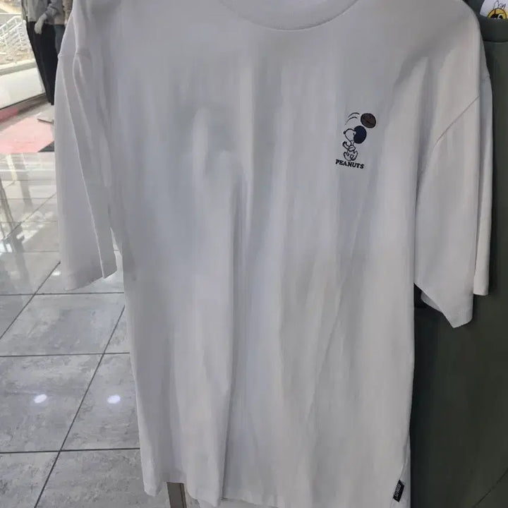 [BUNJANG] Snoopy T-Shirt Set (2 Pieces) / 스누피티셔츠2장