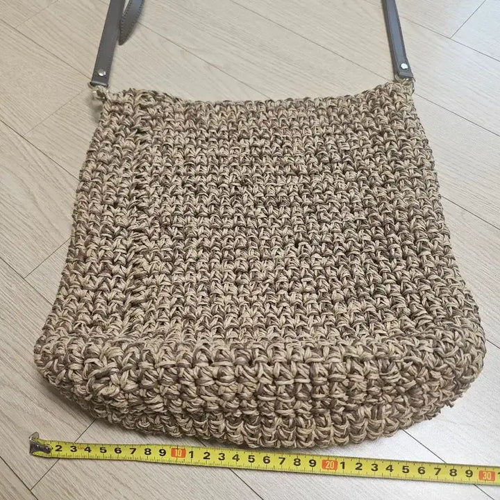 [BUNJANG] Hand-Knitted Bag / 뜨개한 가방(미사용)