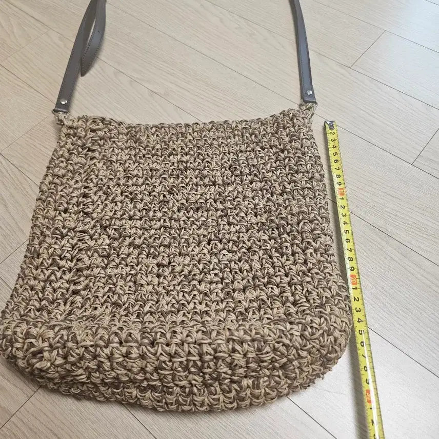 [BUNJANG] Hand-Knitted Bag / 뜨개한 가방(미사용)
