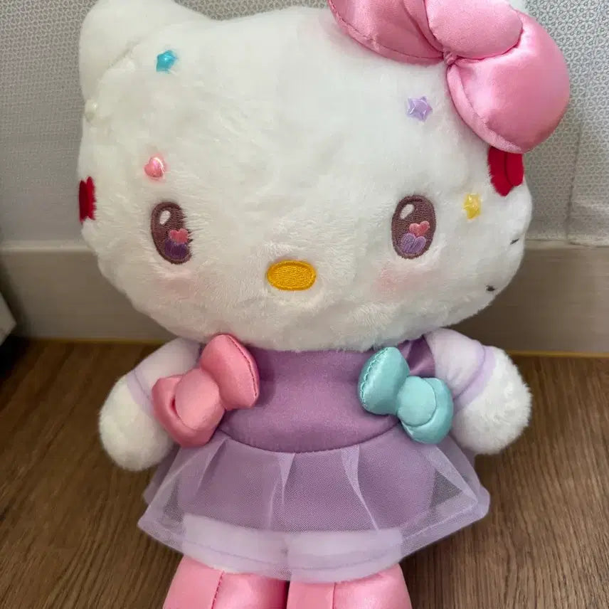 [BUNJANG] Hello Kitty 50th Anniversary Doll / 헬로키티 50주년 인형