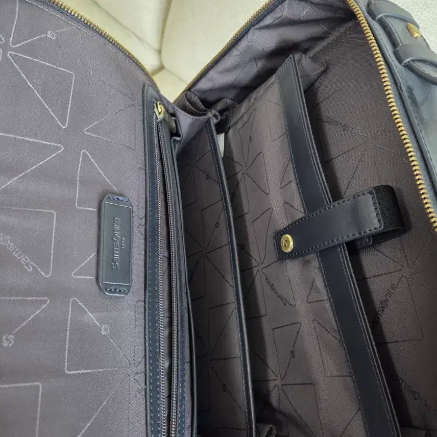 [BUNJANG] Samsonite Backpack / 샘소나이트 가방 백팩