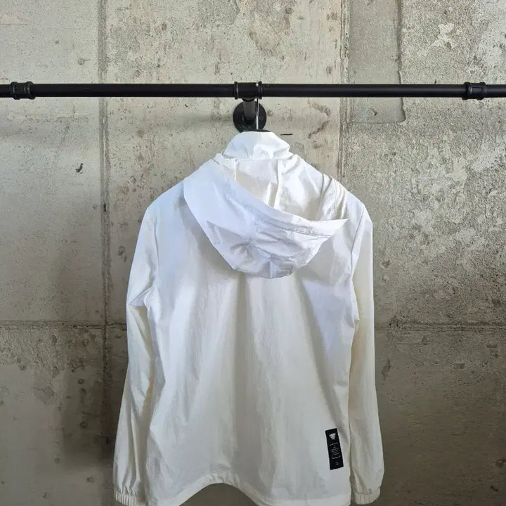 [BUNJANG] Dynafit Windbreaker Jacket (Size M) / 다이나핏  바람막이 자켓(M