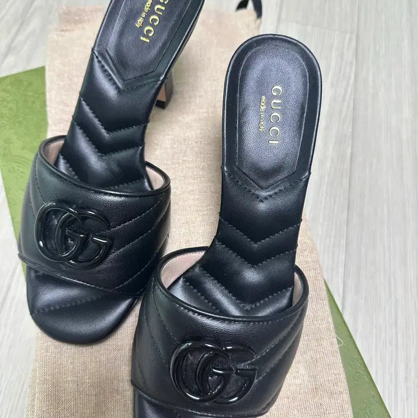 [BUNJANG] Gucci Marmont Black Leather Slides Mules / 구찌 마몬트 블랙 레더 슬리퍼 뮬