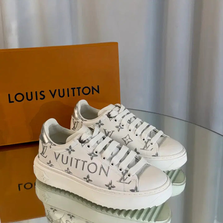 [BUNJANG] Louis Vuitton Monogram Time Out Sneakers - Size 36 / [36] 루이비통 모노그램 타임아웃 스니커즈