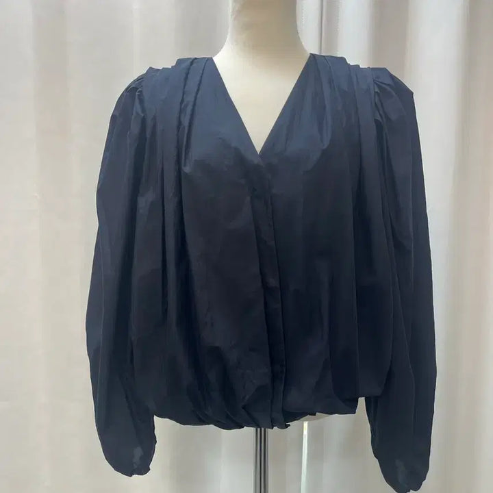 [BUNJANG] LANVIN COLLECTION Volume Blouse Deep Navy Size 55 / 랑방 컬렉션 LANVIN 볼륨 블라우스 82 (55) 미착용 보관 고급라
