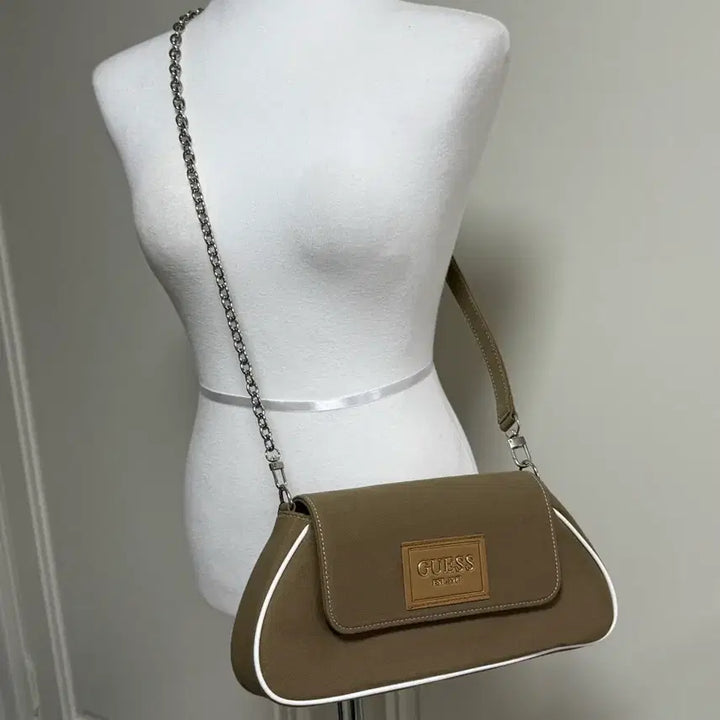 [BUNJANG] Guess Brown Upcycled Shoulder/Cross Bag / 캘리즈 게스 브라운 업사이클링백