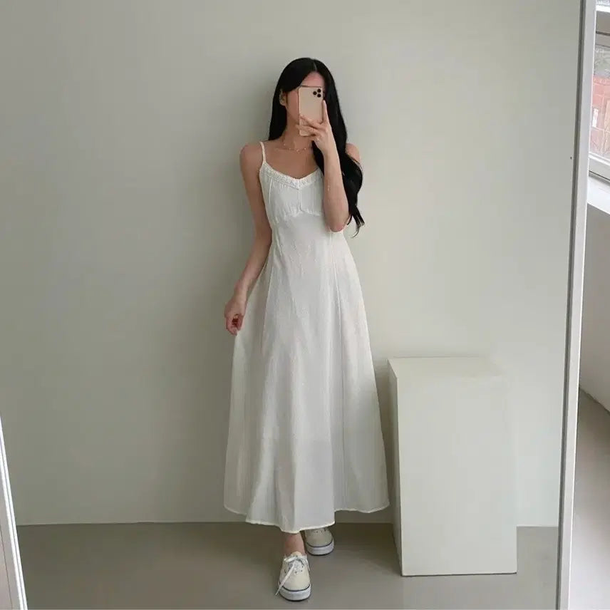[BUNJANG] White Lace Cami Long Dress / 화이트 레이스 끈나시 롱 원피스