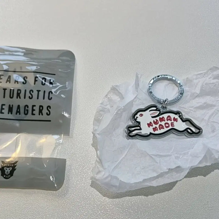 [BUNJANG] Human Made Rabbit Metal Keyring / 휴먼메이드 토끼 키링