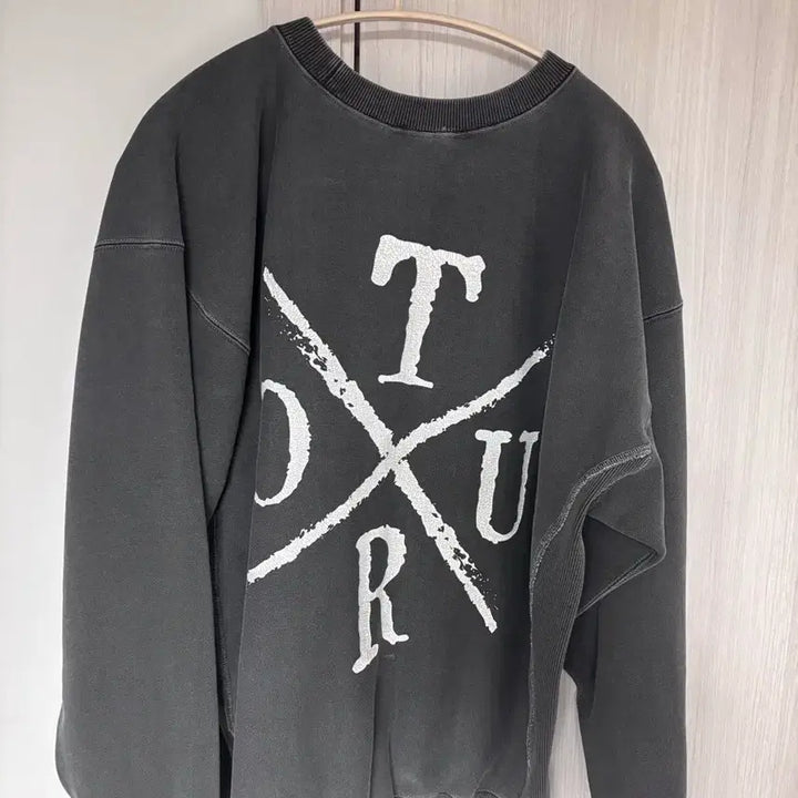 [BUNJANG] etce Valhalla Tour Sweatshirt / etce VALHALLA TOUR SWEATSHIRT
