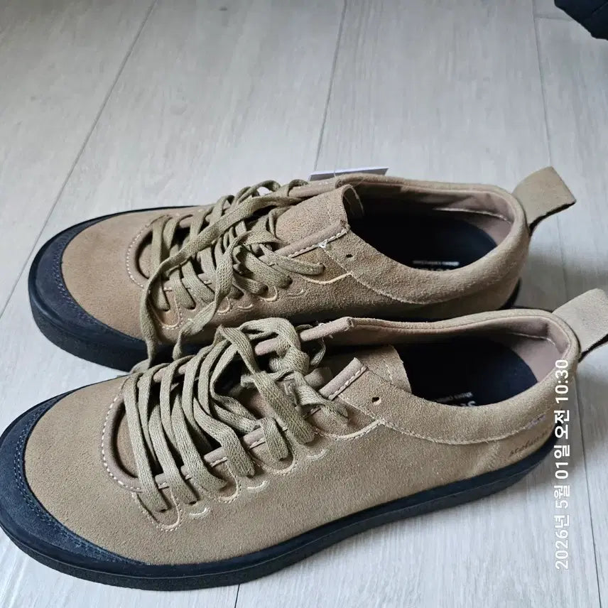 [BUNJANG] Stefano Rossi Suede Sneakers (Beige, Size 265) / [스테파노로시] 스웨이드 스니커즈 ( 베이지/ 265)