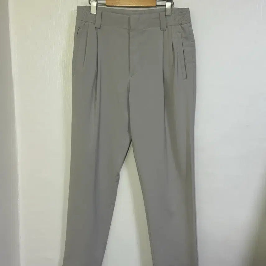 [BUNJANG] System Homme 22SS Stretch Two-Tuck Bending Slacks - Ivory / 22SS새상품급)시스템옴므 스트레치 투턱 밴딩슬랙스31-33/아이보리