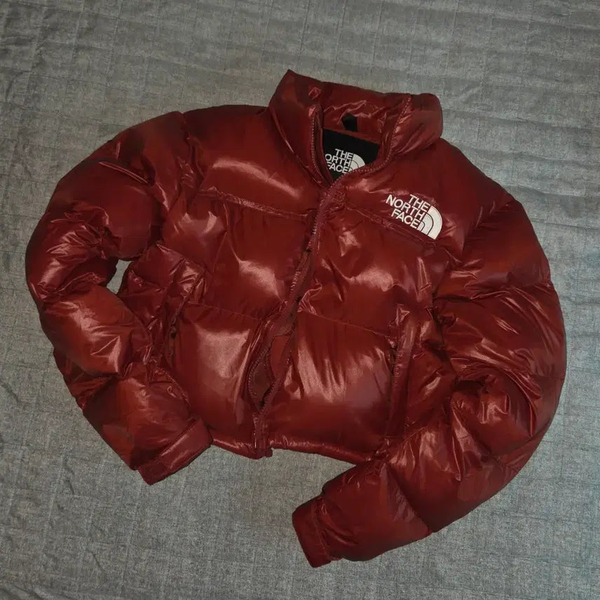 [BUNJANG] The North Face 700 Down Cropped Puffer Jacket Dark Red S / 노스페이스 눕시 700 숏 자켓 크롭 패딩 다크레드 s