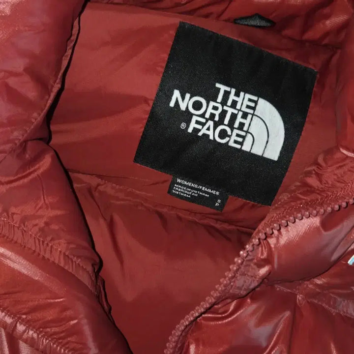 [BUNJANG] The North Face 700 Down Cropped Puffer Jacket Dark Red S / 노스페이스 눕시 700 숏 자켓 크롭 패딩 다크레드 s
