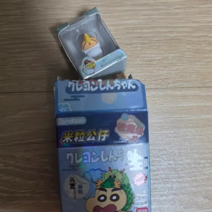 [BUNJANG] Crayon Shin-chan Dragon Hat Crayon Shin-chan Stuffed Toy Bundle Set / 크레용 신짱