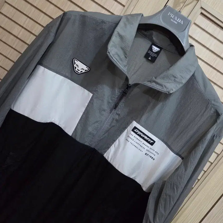 [SOLD OUT] 다이나핏 바스락 아노락(새상품)
