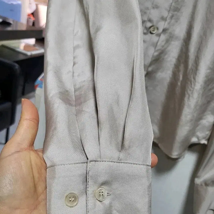 [BUNJANG] Thom Browne Greyhound Satin Shirt / 톰그레이하운드 새틴 셔츠 Free