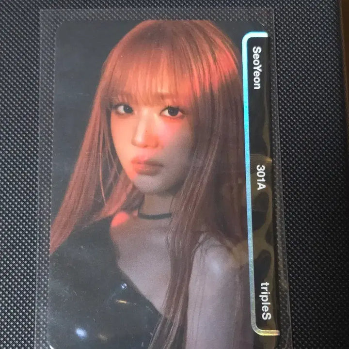 [BUNJANG] tripleS SeoYeon Photocard 301A / tripleS 서연 SeoYeon 포토카드 301A