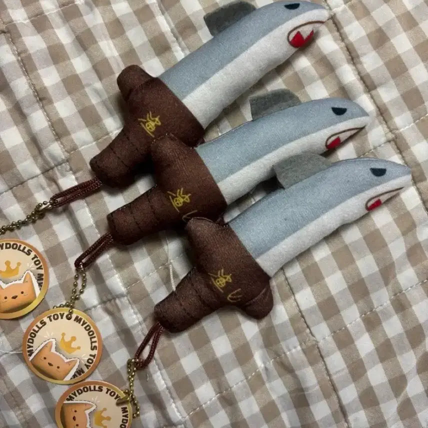 [BUNJANG] Shark Plush Keychain / 상어 인형 키링