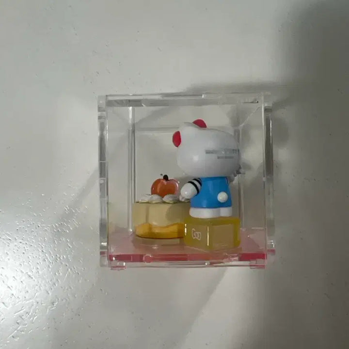 [BUNJANG] Hello Kitty Bakery Figure / 헬로키티 베이커리 피규어