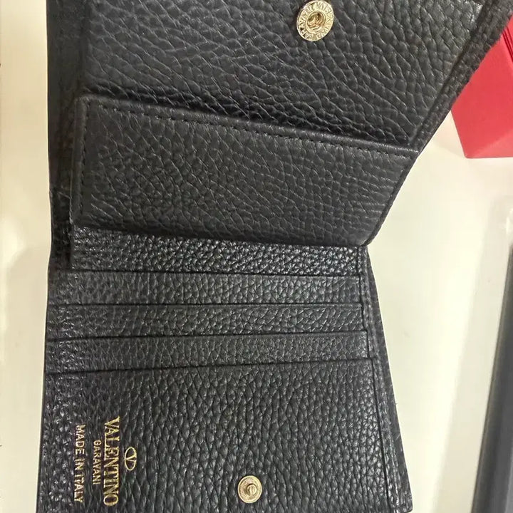 [BUNJANG] Valentino Rockstud Wallet / 발렌티노 락스터드 지갑