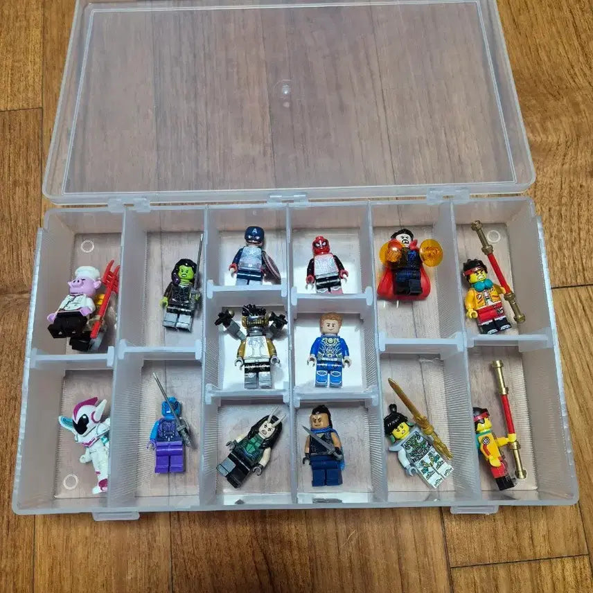 [BUNJANG] LEGO Minifigure Bundle Set (14 pieces) / 레고  미니피규어 혼합 14개일괄 (개별 판매안합니다)