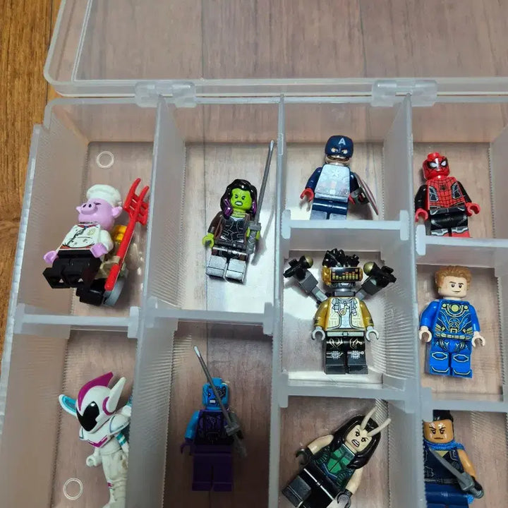 [BUNJANG] LEGO Minifigure Bundle Set (14 pieces) / 레고  미니피규어 혼합 14개일괄 (개별 판매안합니다)