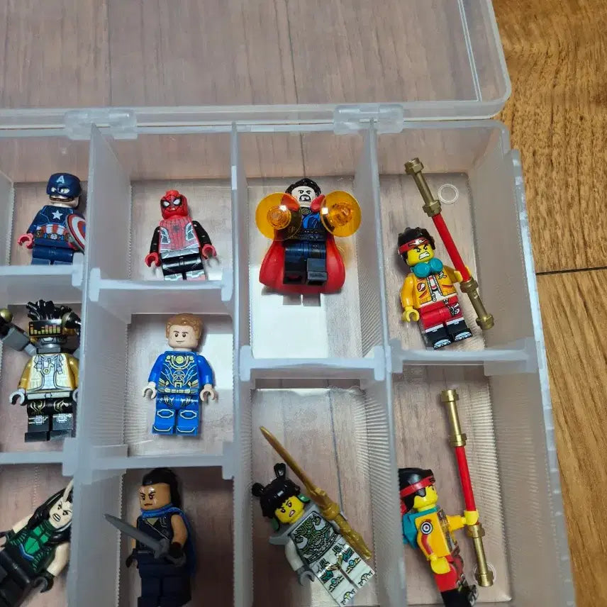 [BUNJANG] LEGO Minifigure Bundle Set (14 pieces) / 레고  미니피규어 혼합 14개일괄 (개별 판매안합니다)