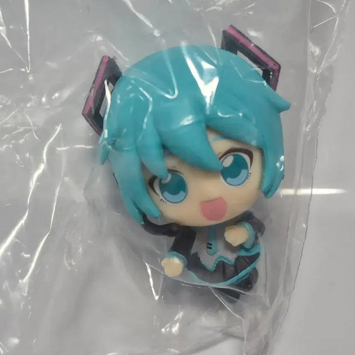 [BUNJANG] Hatsune Miku Happy Jump 4-Type Figure Set / 하츠네미쿠 해피 점프 피규어 4종 세트