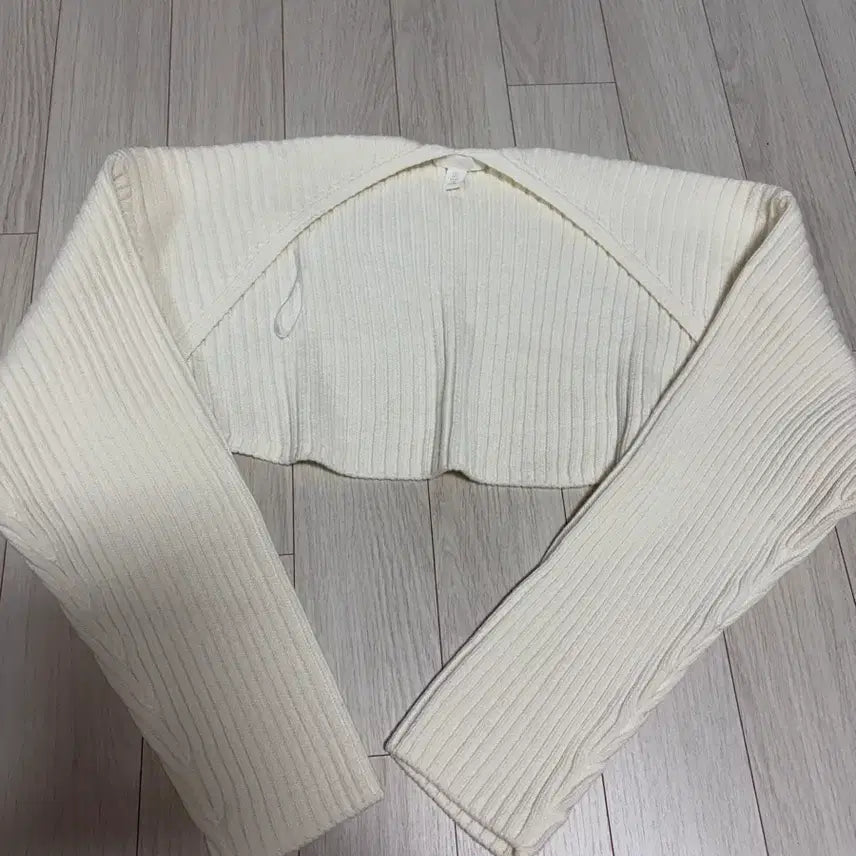 [BUNJANG] H&amp;M White Bolero Cardigan / h&amp;m 화이트 볼레로 가디건