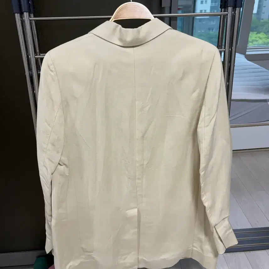 [SOLD OUT] 코스 cos 린넨 베이지 자켓 36
