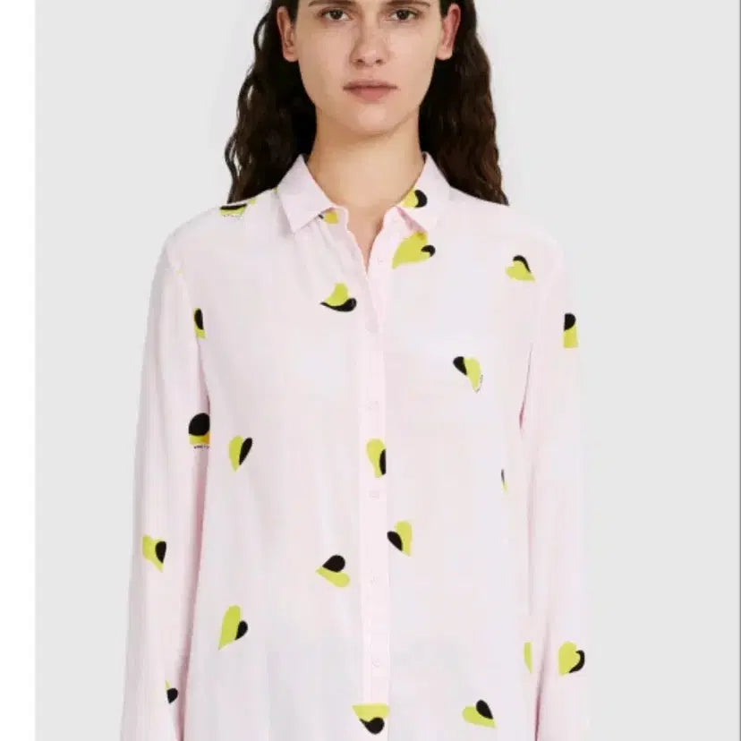[BUNJANG] BIMBA Y LOLA Heart Pattern Shirt / 빔바이롤라 걸스데이 혜리 셔츠로 유명합니다 상태좋아요 정가는 115유로