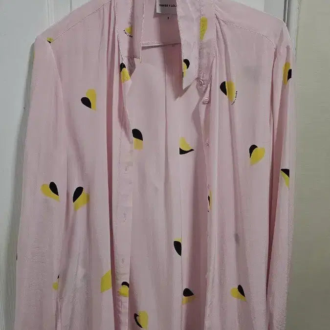 [BUNJANG] BIMBA Y LOLA Heart Pattern Shirt / 빔바이롤라 걸스데이 혜리 셔츠로 유명합니다 상태좋아요 정가는 115유로