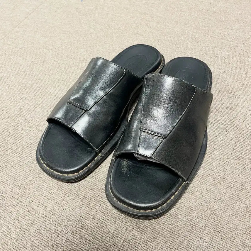 [BUNJANG] Timberland Black Leather Slide Sandals / 팀버랜드 블랙 가죽 슬리퍼