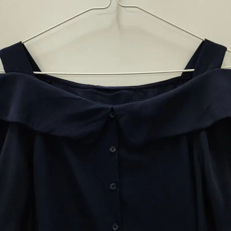 [BUNJANG] Vintage Navy Off-Shoulder Blouse (M) / 빈티지 오프숄더 네이비 블라우스 M