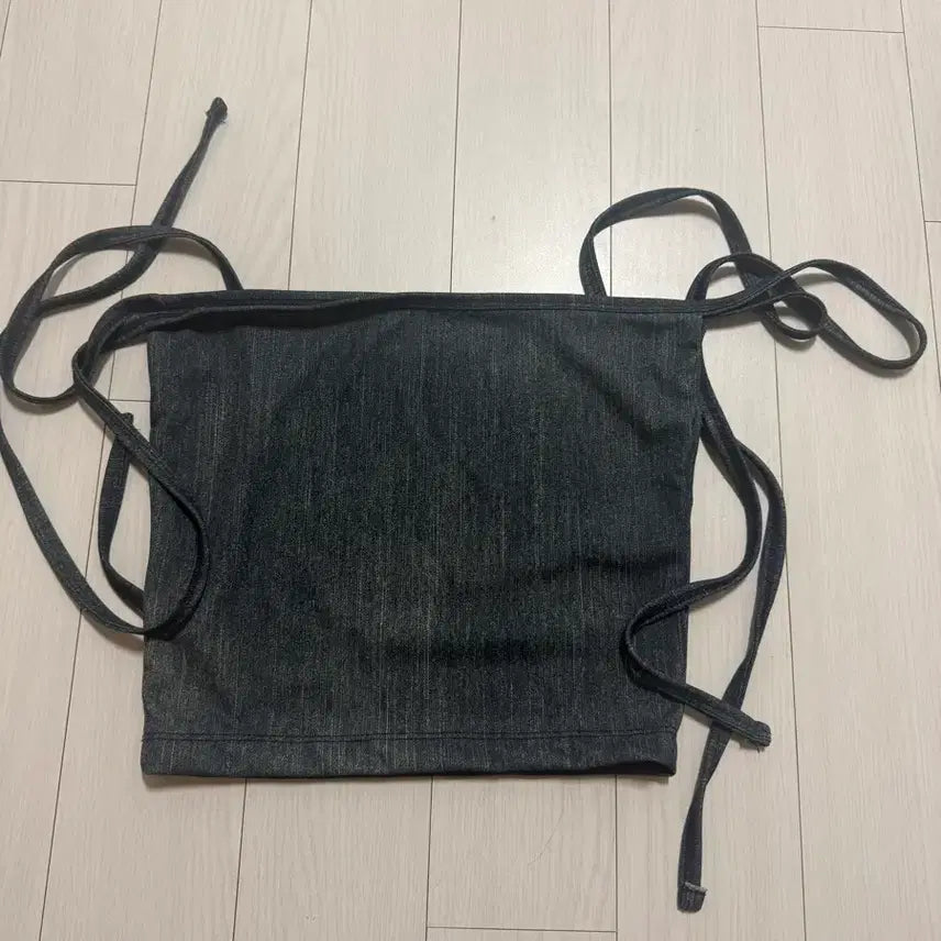 [BUNJANG] Denim Strap Sleeveless Top / 데님 스트랩 나시 한 번 착용 에이블리 인기템