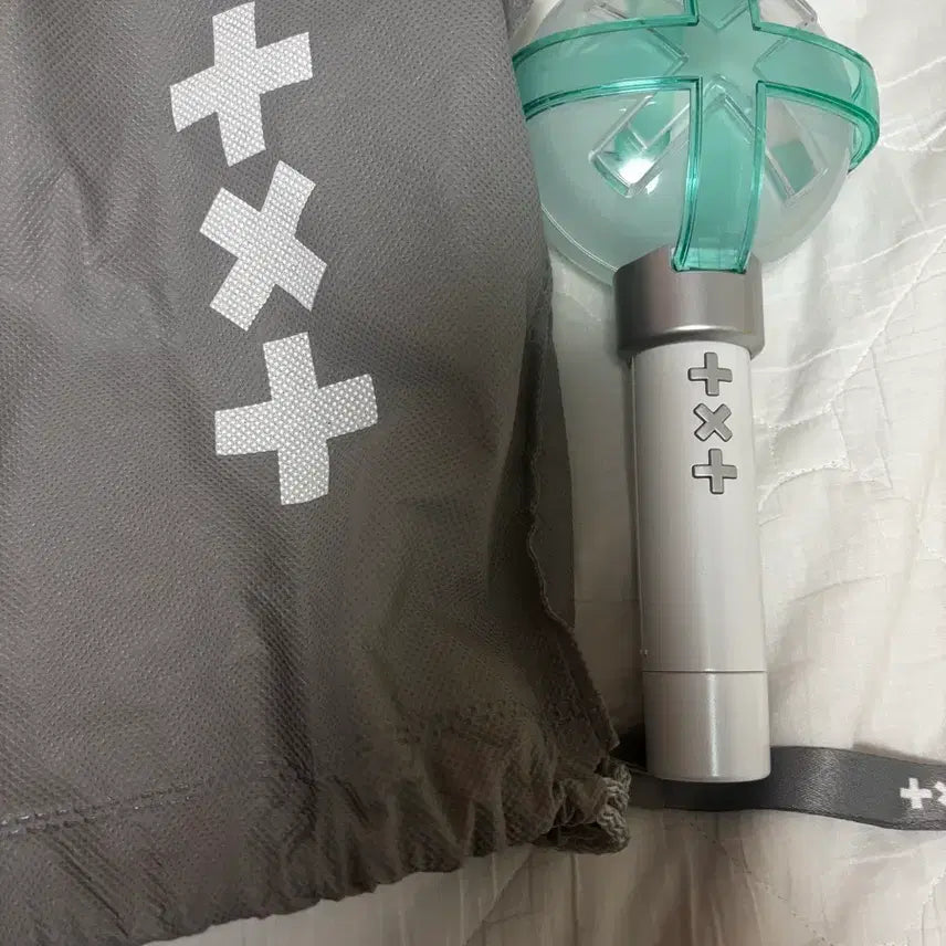 [BUNJANG] TXT Official Lightstick Ver.2 / 투바투 응원봉 ver.2  급처
