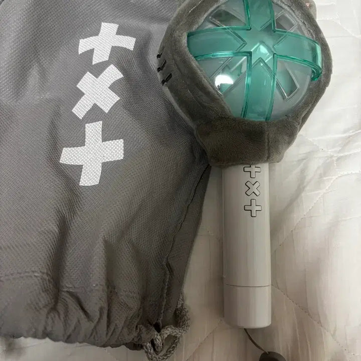 [BUNJANG] TXT Official Lightstick Ver.2 / 투바투 응원봉 ver.2  급처