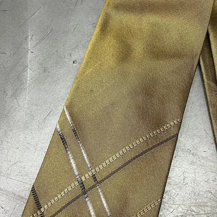 [BUNJANG] Valentino Check Silk Necktie / 발렌티노 체크 실크 넥타이 y16512