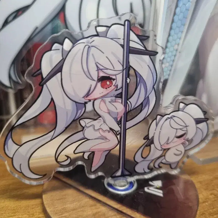 [BUNJANG] N Choice Cinderella Double-Sided Rotating Acrylic Figure / 니케 신데렐라 양면 회전 아크릴 판매