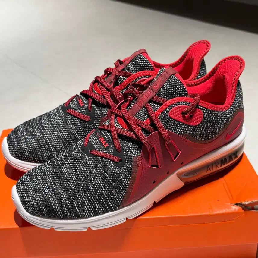 [BUNJANG] Nike Air Max 270 Sneakers (Black/Red) / 나이키 에어맥스 검/빨 운동화 270 새상품