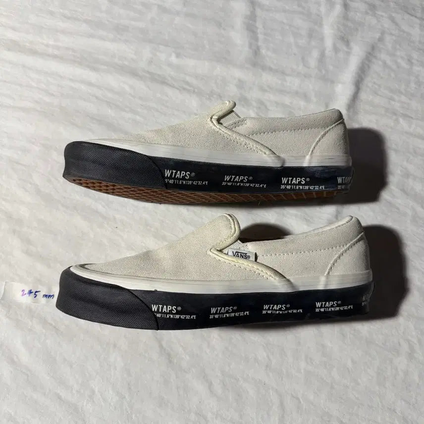 [BUNJANG] Vans x WTAPS Collaboration Suede Slip-On Ivory 245 / 반스 X Wtaps 콜라보 슬립온 스웨이드 아이보리 245