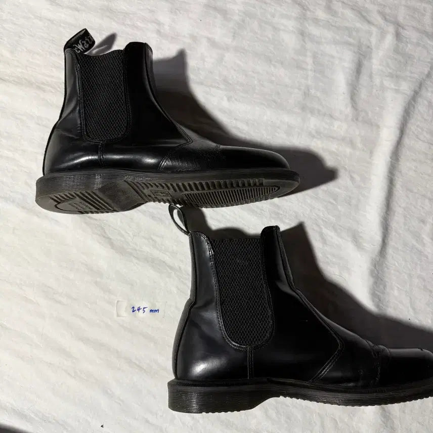 [BUNJANG] Dr. Martens Black Chelsea Boots / 닥터마틴 블랙 첼시부츠 245mm