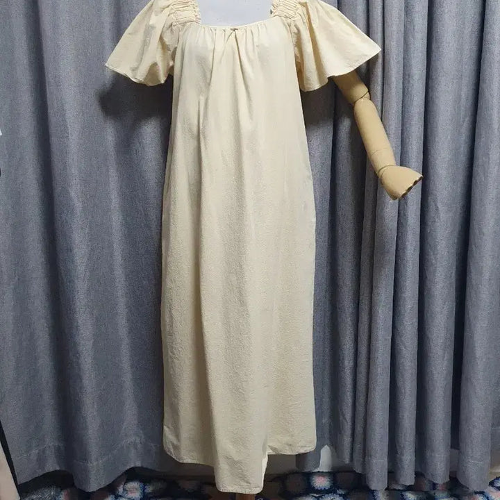 [BUNJANG] Buttercream Square Maxi Dress / 버터크림 스퀘어 맥시원피스