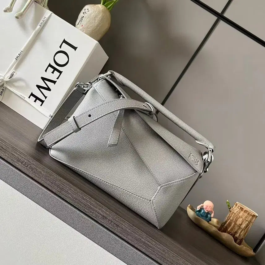[BUNJANG] Loewe Puzzle Bag Small Grey / 로에베 퍼즐백 그레이