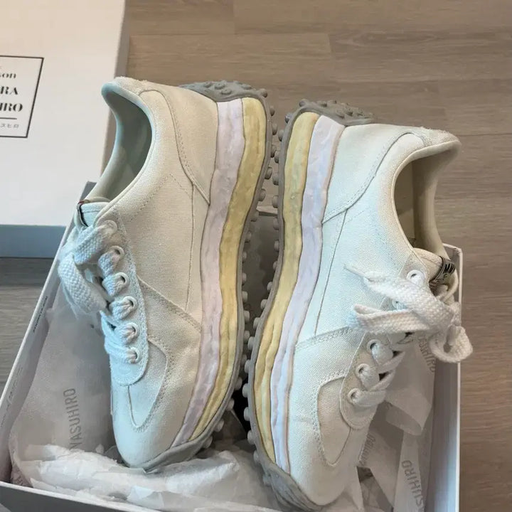 [BUNJANG] Mihara Yasuhiro Larry Canvas White (Store Edition) / 미하라야스히로 래리 캔버스 화이트 매장판 44