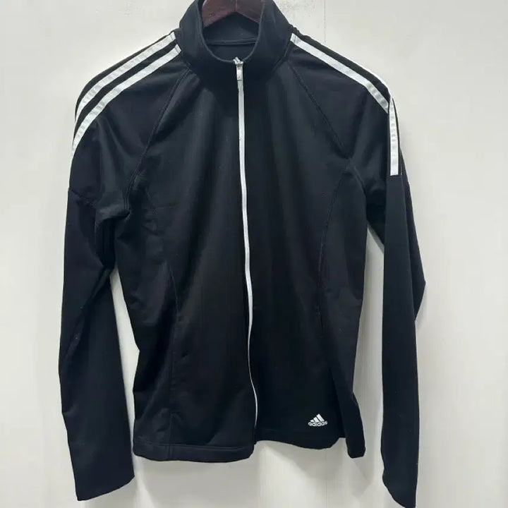 [BUNJANG] Adidas Three-Stripes Black Track Top Size 95 / [만원 아라비아빈티지]아디다스 삼선 블랙 트랙탑 95